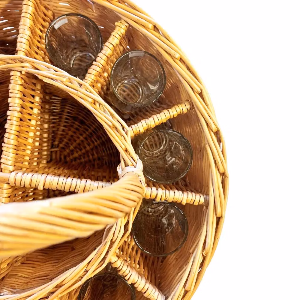 Red Hamper Deluxe Wicker Celebration Drinks Basket with Straight Glasses in Brown and Red – 2
