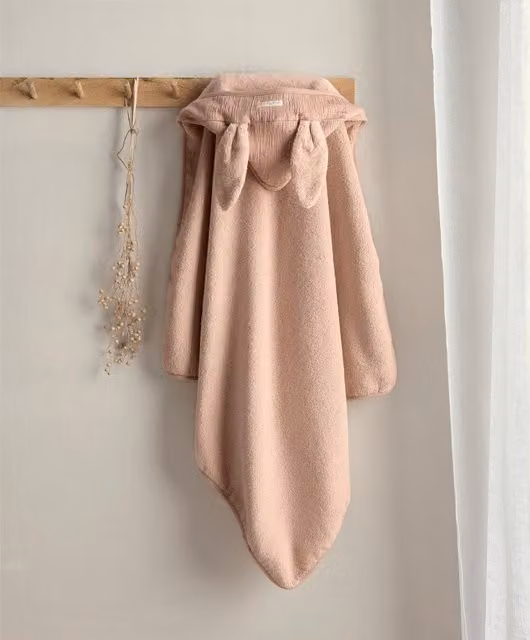 Mamas & Papas Welcome to the World Wildflower Hooded Terry Towel in Pink