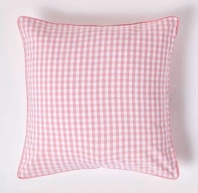 Homescapes Pink and White Gingham Check Cotton Cushion Cover, W/D/H: 60 x 60 x 60 cm