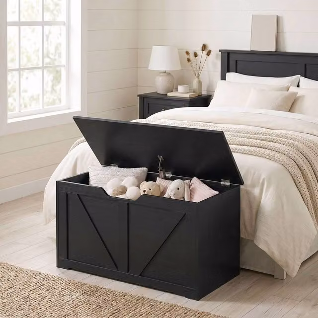 HOMCOM Black Storage Trunk for your Living Room with Soft-Close Lid – 1