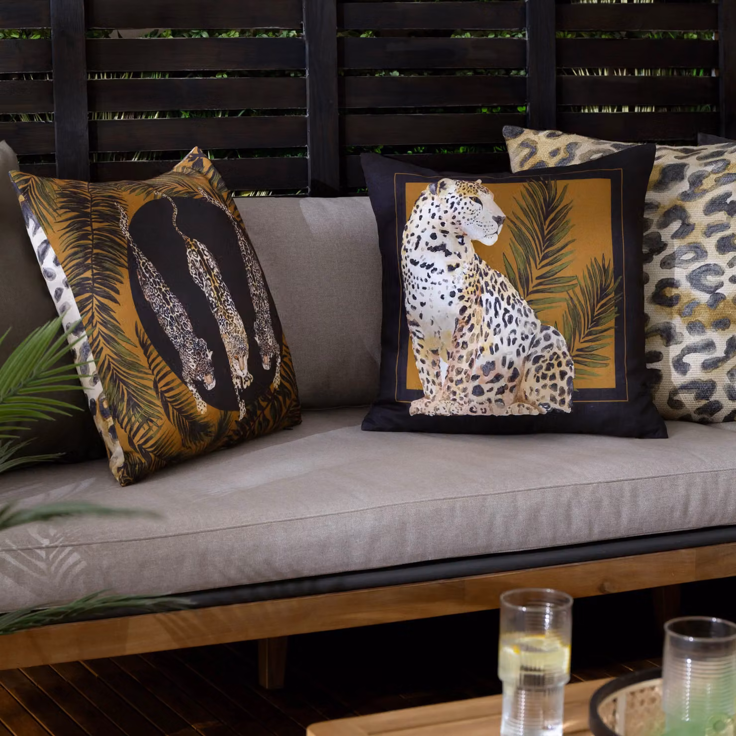 Paoletti Leopardis Cat Printed Outdoor Cushion in Black and Gold, W/D/H: 50 x 50 x 50 cm – 5