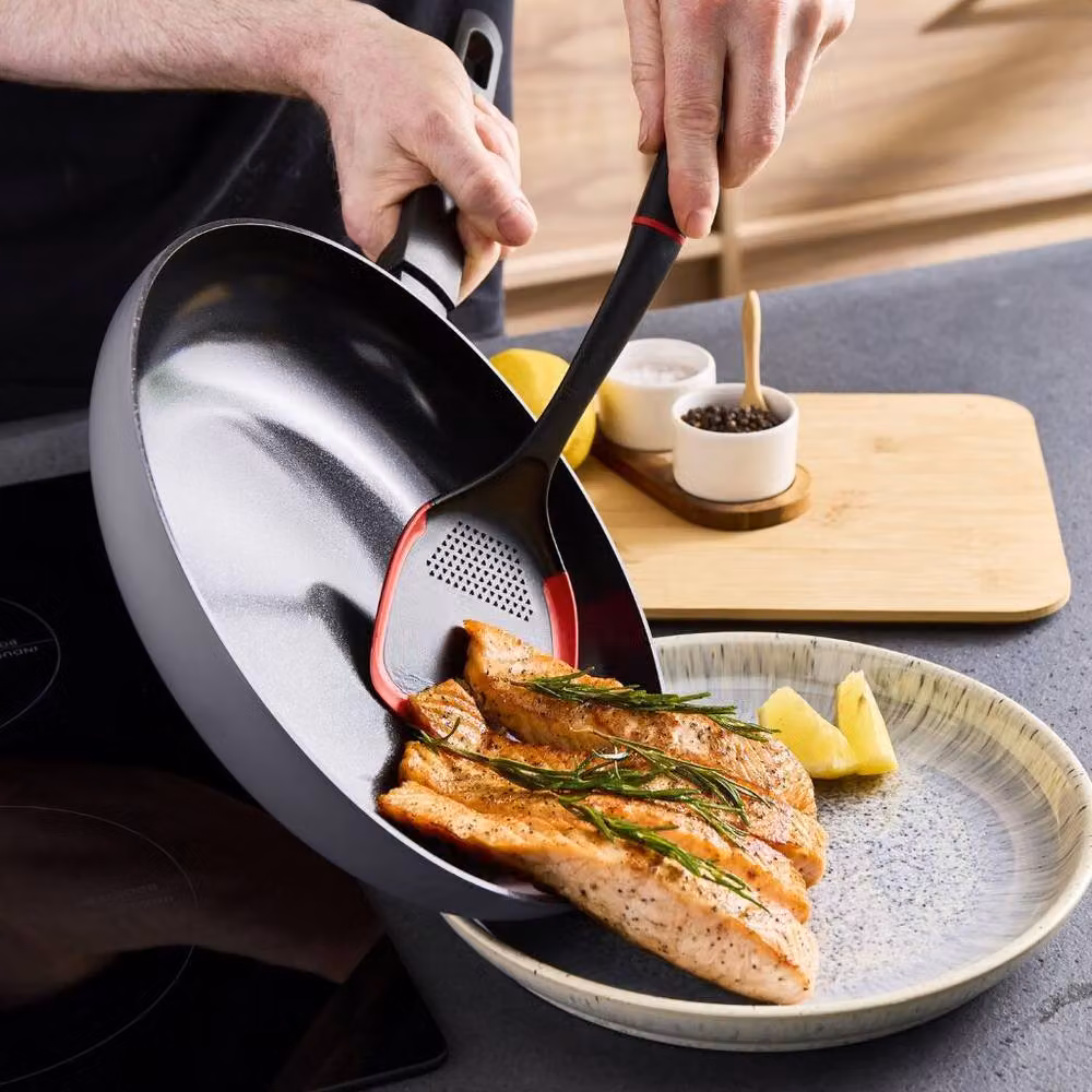 Morphy Richards Grey Aluminium Frying Pan with Ceramic Coating, 28cm – 8