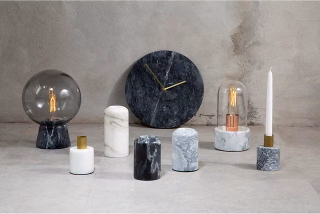 Premier Housewares Round Marble Wall Clock in Black, Gold and Grey, W/D/H: 30 x 30 x 3 cm – 1