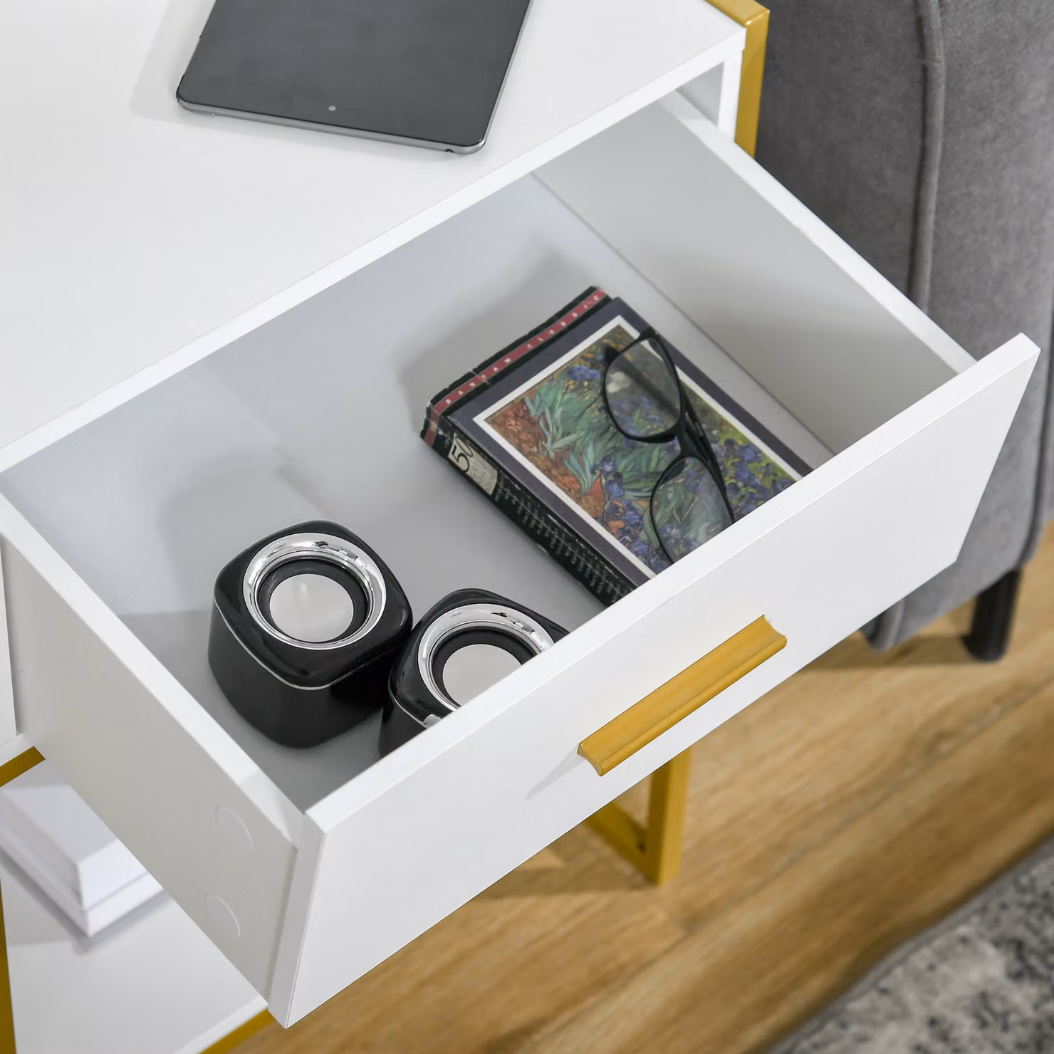 HOMCOM Set of 2 Modern White and Gold Bedside Tables with Drawer and Shelf – 4