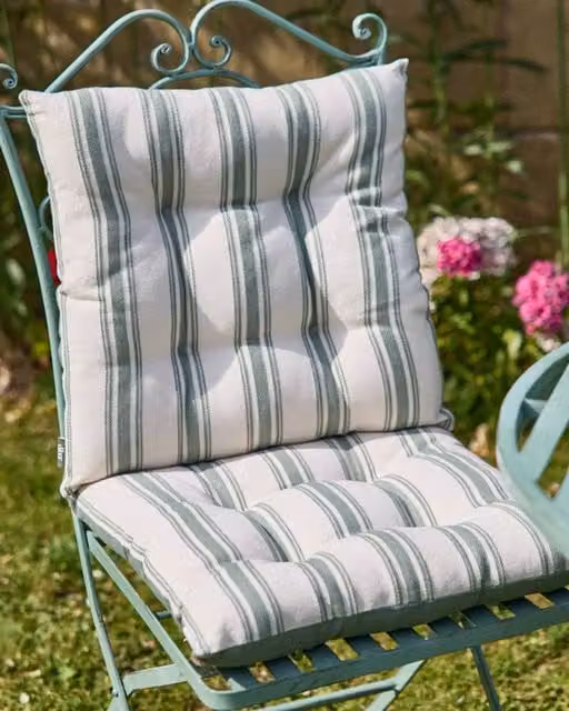 Dibor Set of 2 Green Cotton Quilted Reversible Indoor Outdoor Garden Chair Seat Pads, W/D: 40 x 40 cm – 1