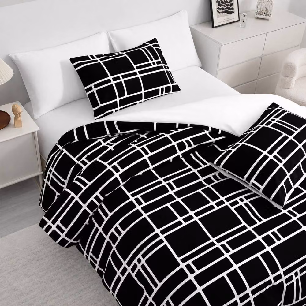 Grace Premium Microfibre Duvet Cover Set in White, King Size (180 x 200 cm) – 2