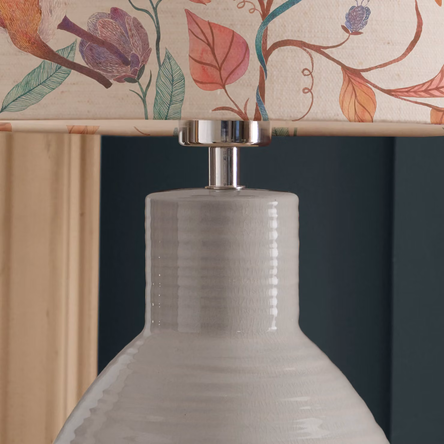 Voyage Maison Epona Ceramic Table Lamp with Leaping Into The Fauna Eva Fabric Lampshade in Blue and Multicolour – 3