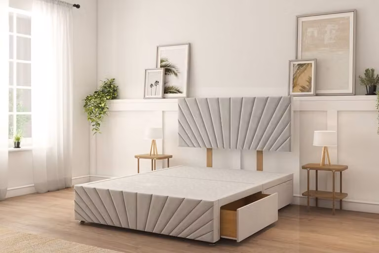Sloomy Amberley Plush Divan Bed Set in Silver with 2 Drawers (Left Side), 26 inch Strutted Headboard and 12 inch Matching Footboard, Small Single, W/D/H: 80 x 190 cm