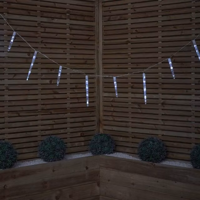 Premier 72 LED 24 Drop Icicle Shape Christmas Chaser Lights in White and Multicolour – 1
