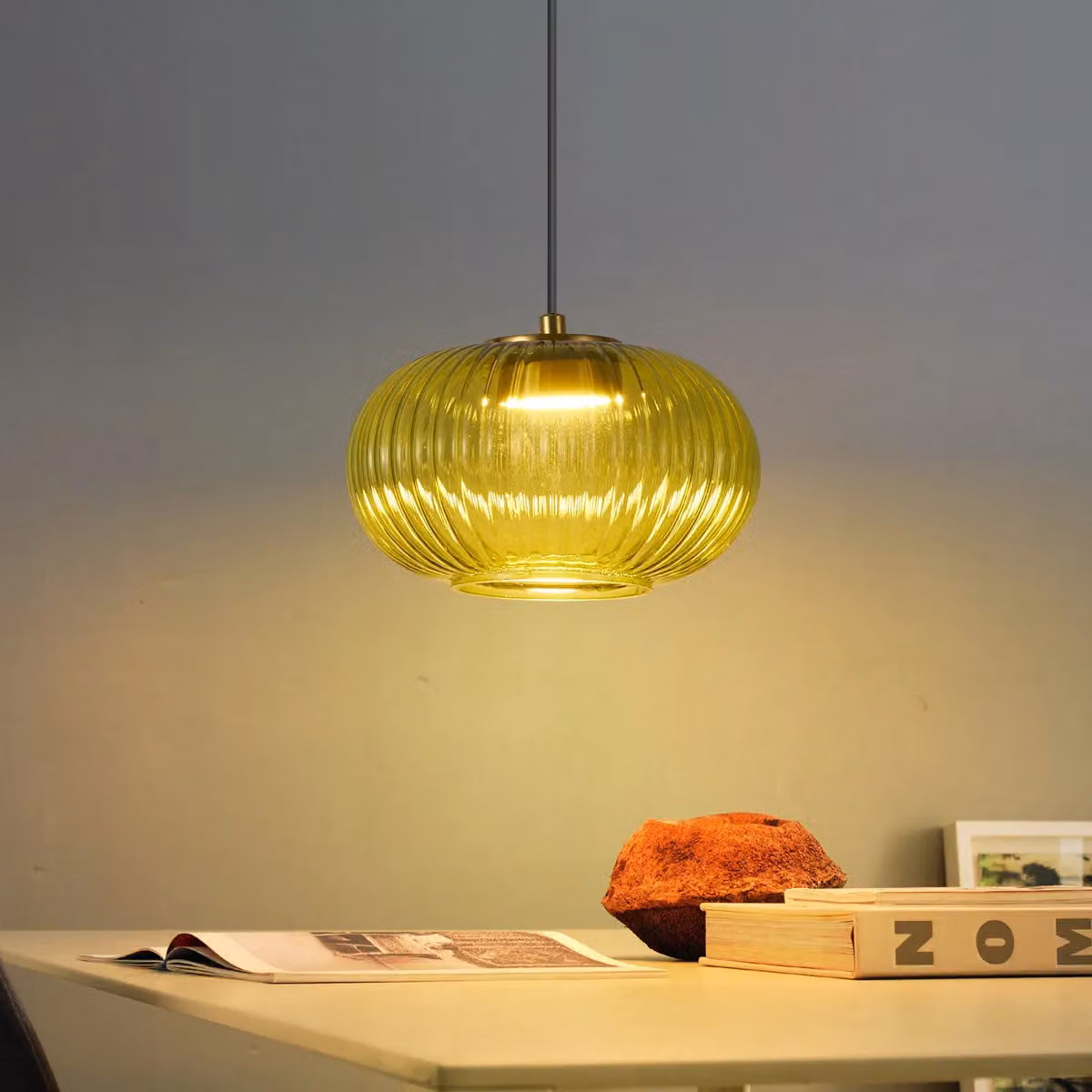 Garwarm Single Globe LED Pendant Light with Green Glass Sphere and Gold/Brass Finish – 2
