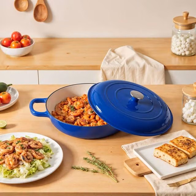 Living and Home 3.2 l Blue Enamelled Cast Iron Casserole Pot with Lid