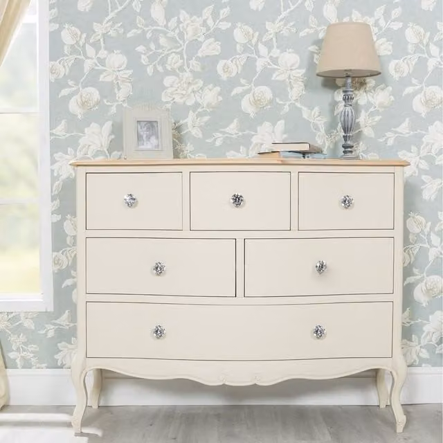 Juliette 6 Drawer Chest in Champagne with Diamond Shape Crystal Handles