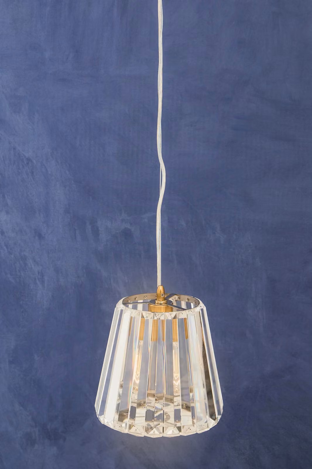 Fifty Five South Orsina Cone-Shaped Glass Pendant Light in Gold and Bronze with Crystal Texture – 2