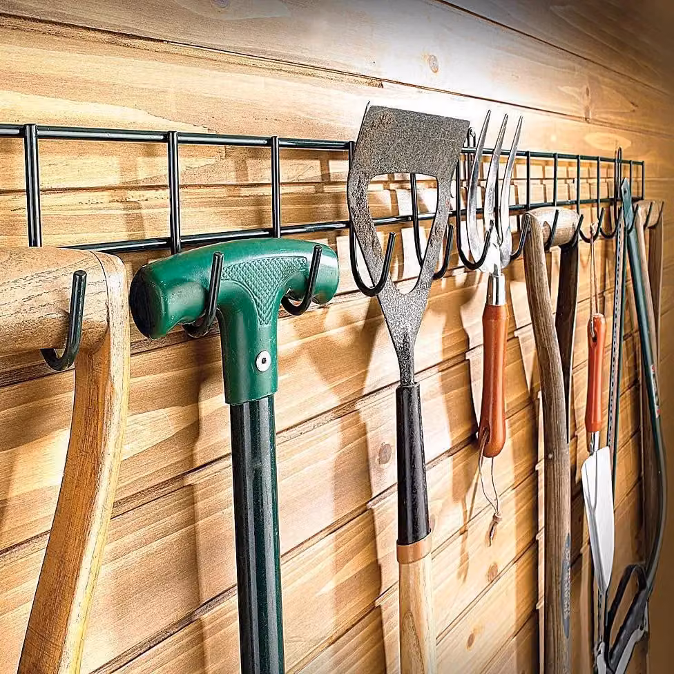 mysmartbuy Extra-Long Wall Mounted Metal Tool Rack with 16 Hooks in Green – 2