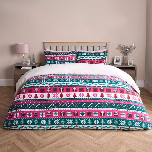 OHS Christmas Nordic Sherpa Duvet Set in Pink, W/D/H: 180 x 200 cm