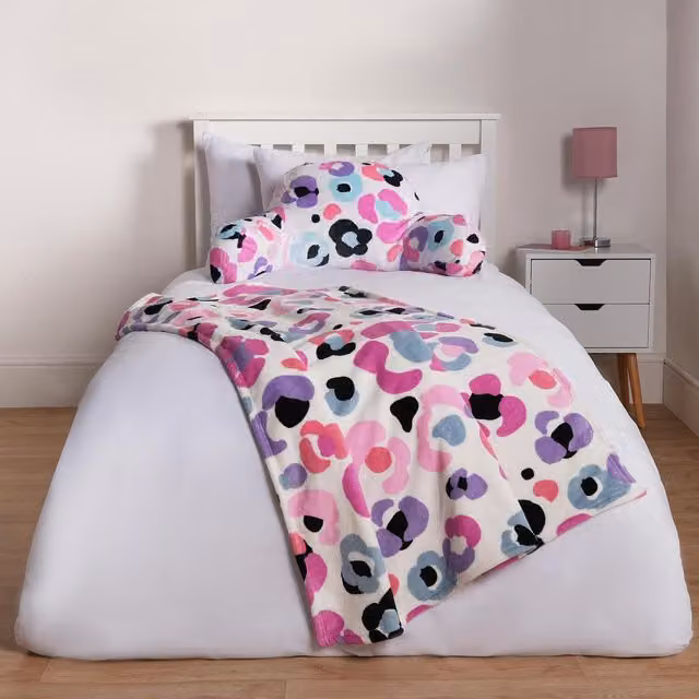 OHS Pink Leopard Animal Print Sherpa Fleece Throw for Children