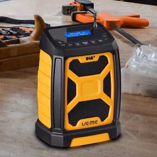 UEME 5W Rechargeable DAB+ Jobsite Radio in Yellow