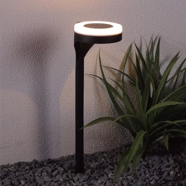 Arlo Pack of 4 Solar Stake Lights in Black with Warm White Light