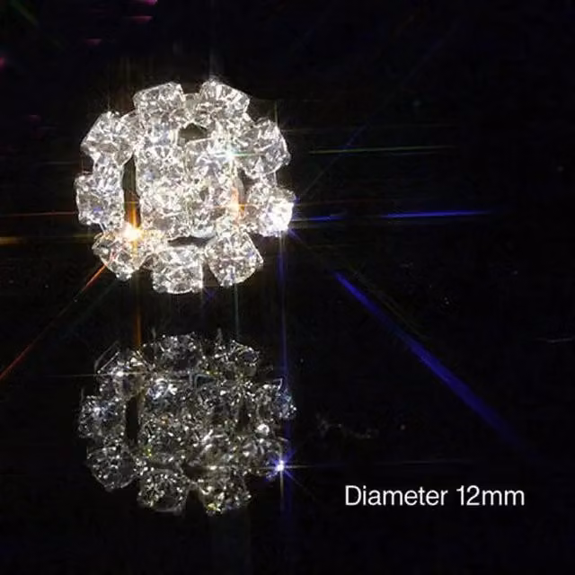 Syntego Pack of 10 Luxury Grade A Diamante Embellishments with Four Centre Crystals in Silver