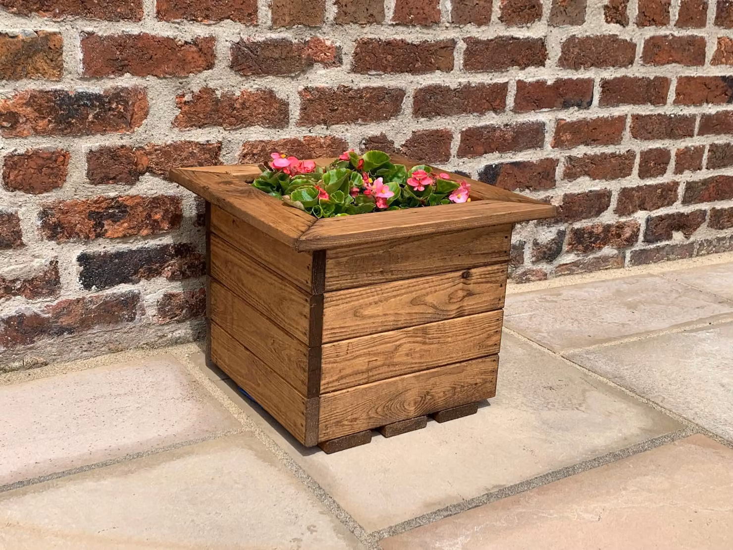 Charles Taylor Trading 2pc Regular Wood Planter Set in Brown – 2