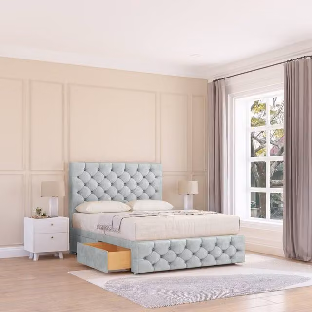 Sloomy Watson Super King Divan Bed Base with Chesterfield Upholstered Velvet Headboard and 12 inch Footboard in Silver