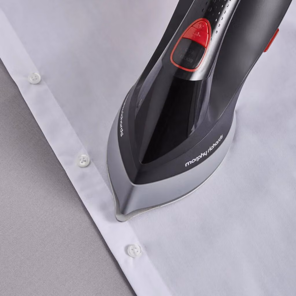 Morphy Richards Turbosteam 2 in 1 Garment Steamer and Iron in Black – 4