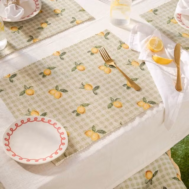 Riva Home Furn Fruits Lemons Set of 4 Washable Indoor/Outdoor Placemats in Yellow and Green, W/D: 46 x 36 cm