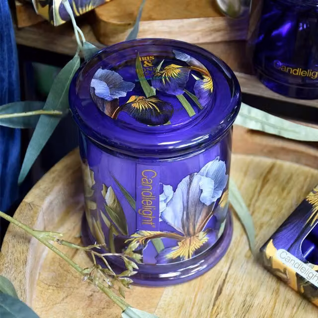Madison & Mayfair Iris & Tonka Bean Large Lidded Jar Candle in Purple – 1