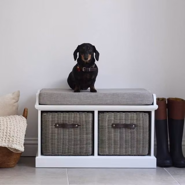 Statement Furniture Tetbury Bench in White with Grey Cushion and 2 Grey Faux Rattan Baskets