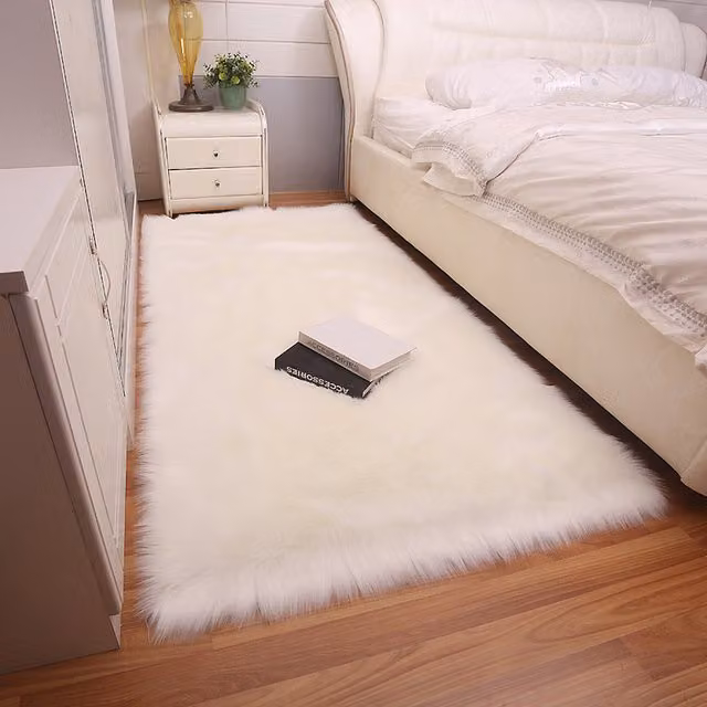 Livingandhome White Rectangular Shaggy Polyester Rug, W: 120 cm, Height: 5.5 cm