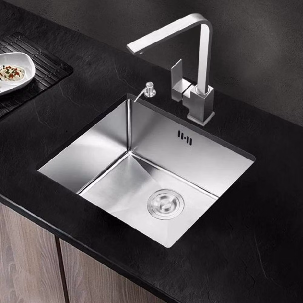 PAWNORA Stainless Steel Kitchen Sink in Silver – 2