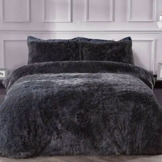 Smart Living Luxury Long Pile Faux Fur Duvet Cover and Pillowcases in Charcoal, W: 200 cm x D: 200 cm