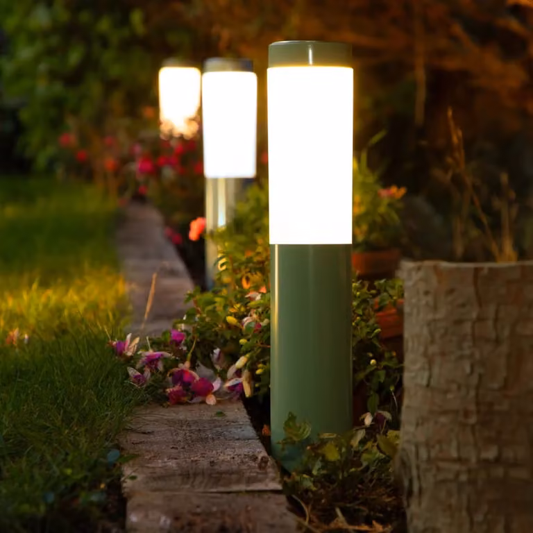 Noma Heron LED Outdoor Pathfinder Lights in Sage Green with Timer and Connectable Function