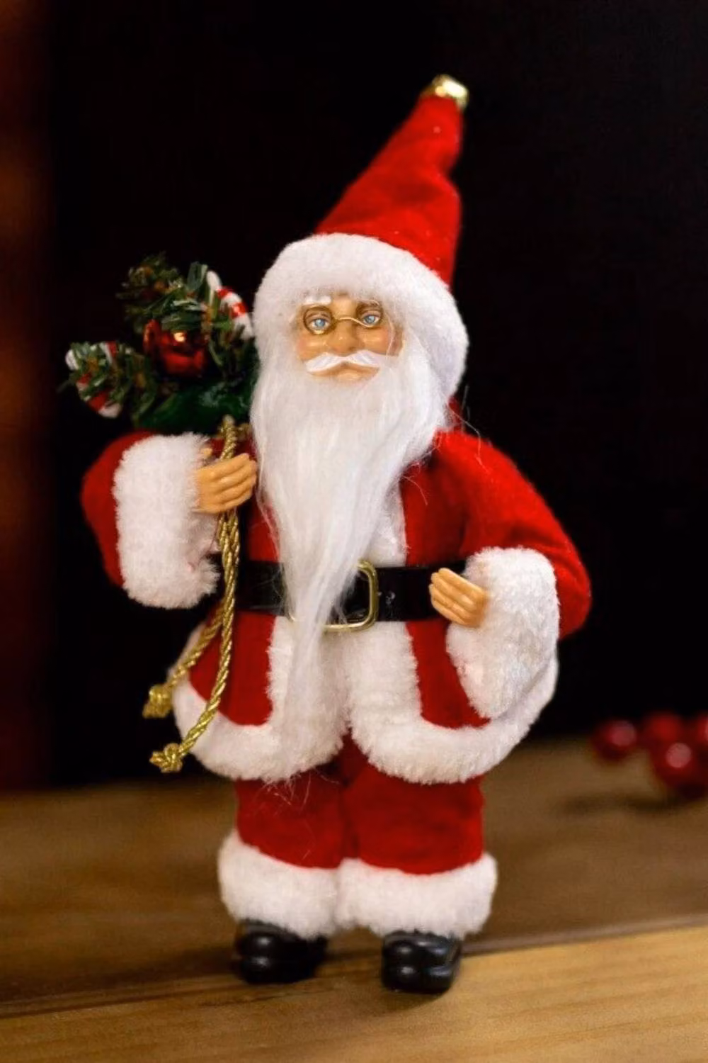 Marco Paul Hanging Santa Claus Christmas Tree Decoration in Red – 3