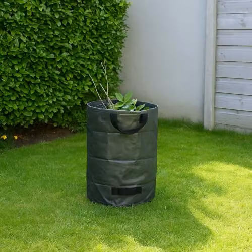 Harbour Housewares Heavy Duty Garden Waste Bags, 2 x 120L Reusable Gardening Sacks in Green and Black – 6