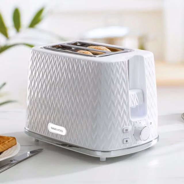 Daewoo Argyle 800W 2 Slice Toaster with Defrost, Reheat and Cancel Functions, White