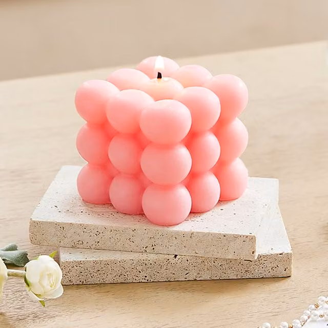 Livingandhome Rubik's Cube Scented Soy Wax Candle, Pink Geometric Figure