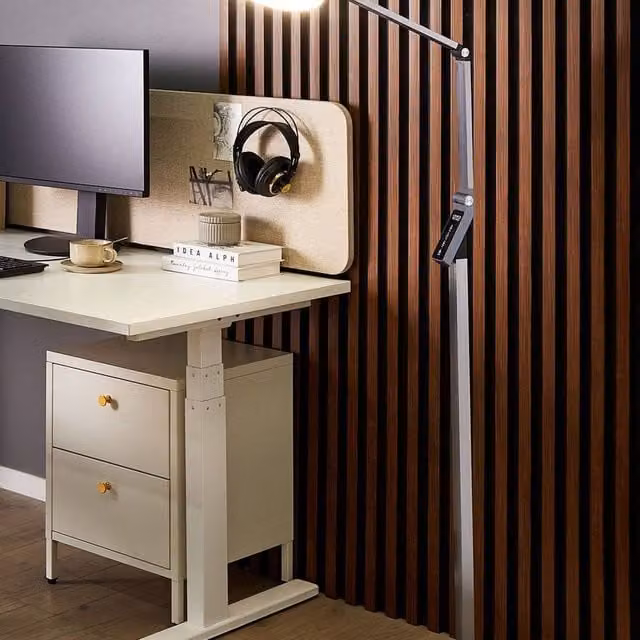 Wyld and Coco LED Floor Lamp in Grey, Dimmable and Adjustable Colour Temperature, Height: 170 cm