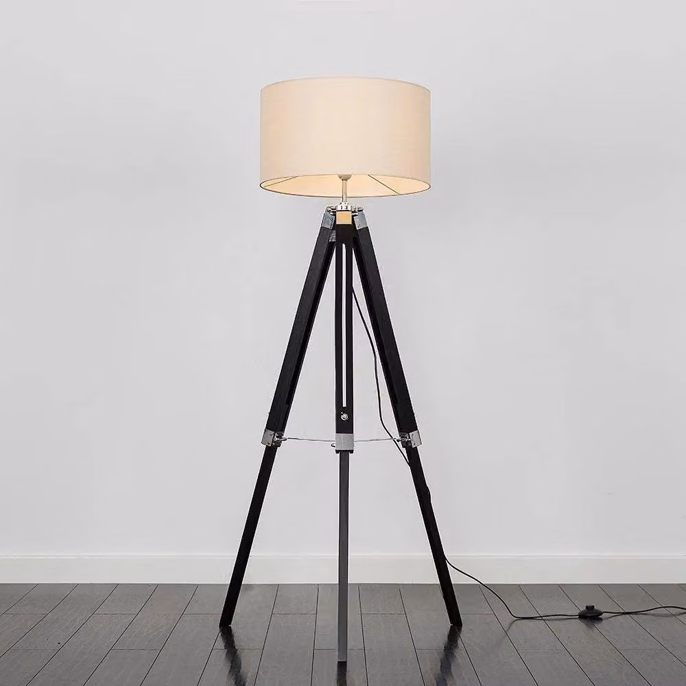 ValueLights Clipper Black Floor Lamp with Wood and Chrome Details – 2