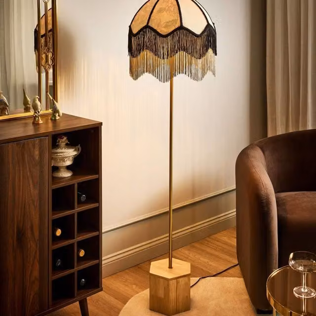 Wyld and Coco Retro Floor Lamp with Natural Beige Fabric Drum Shade and Wood Base, Height: 150 cm – 1