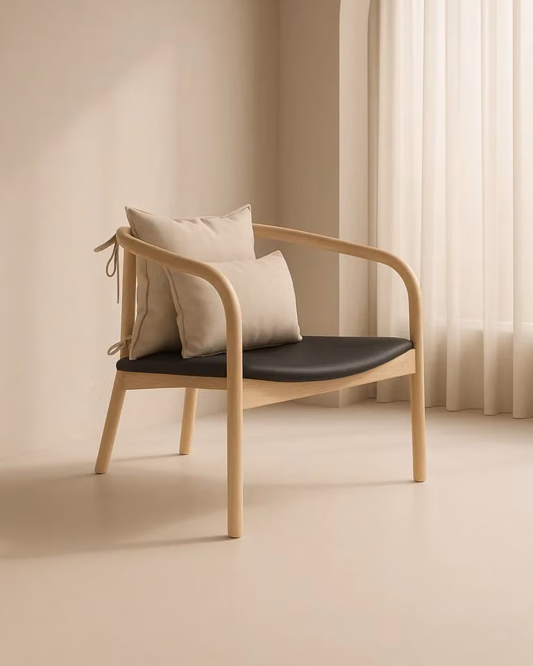Ikigae Tommy Franks Solid Oak Lounge Chair in Brown and Multicolour