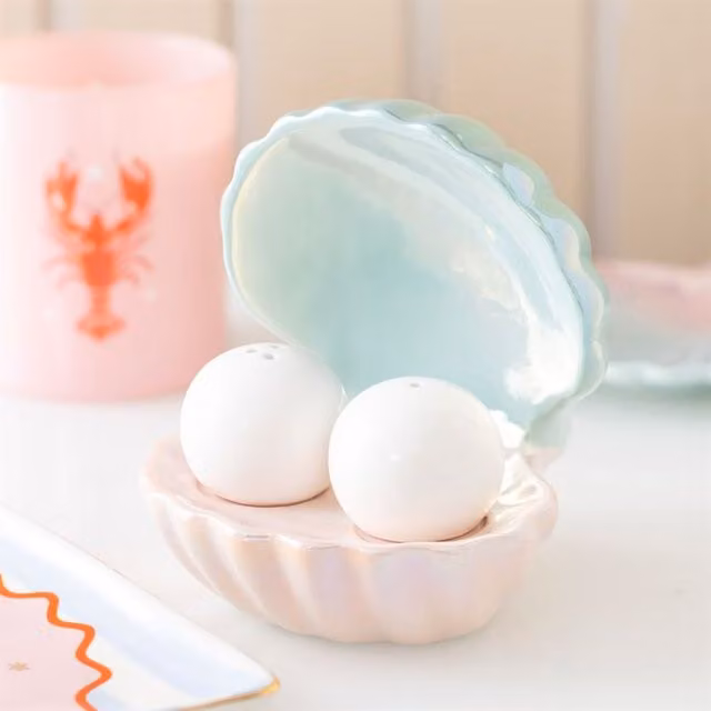 KDMK White Ceramic Pearl Clam Shell Salt and Pepper Shakers with Stand