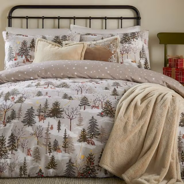 Make It A Home Forest Festivities Reversible Printed Duvet Cover Set, Multicolour, 90 x 200 cm