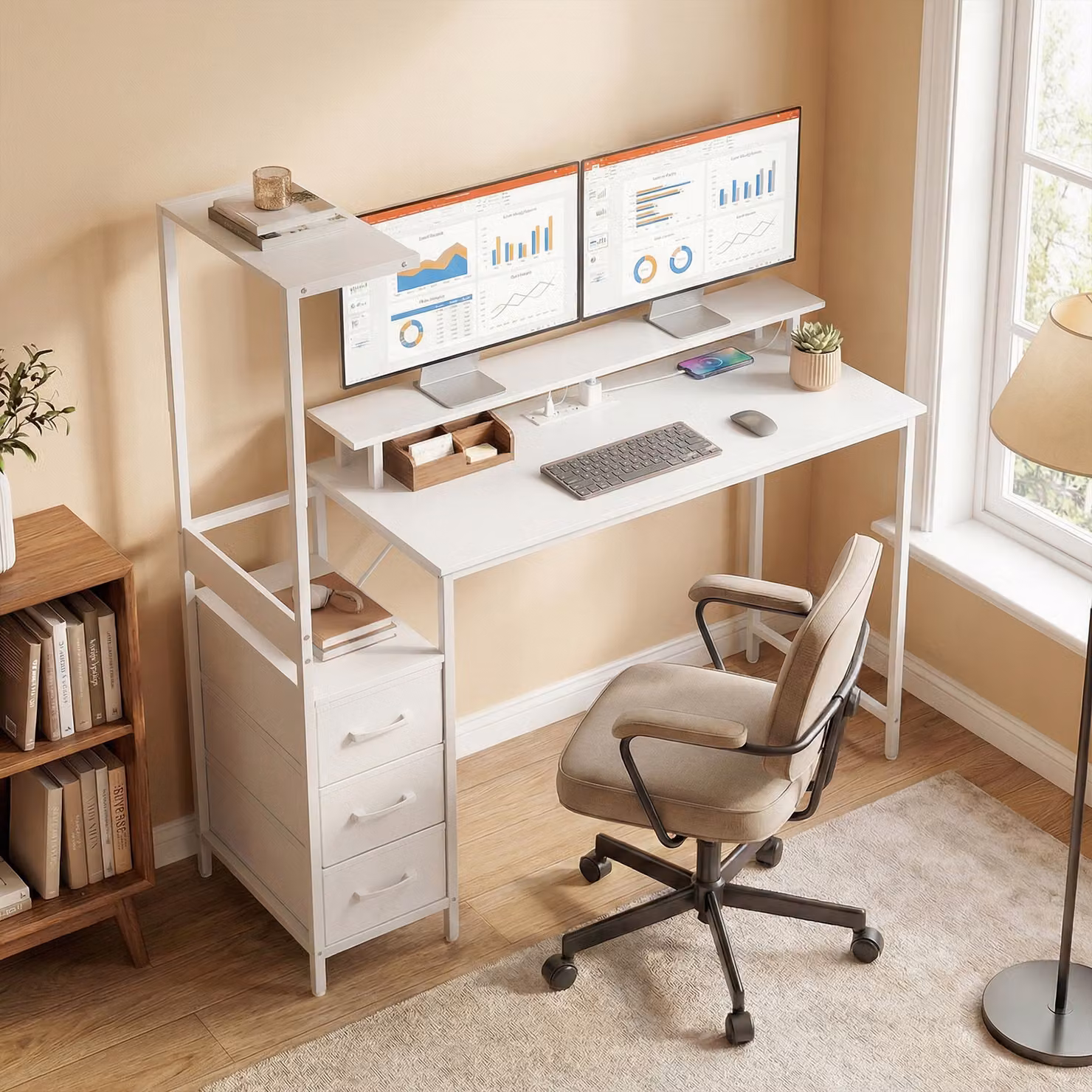 HOMCOM White Gaming Desk with Charging Station, Monitor Stand and RGB Lights for Home Office, W: 147 cm – 7