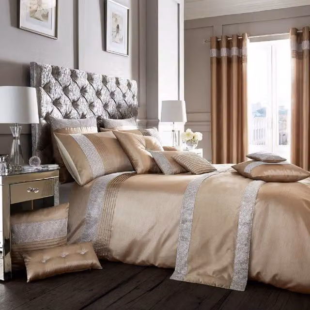 Smart Living Onyx Duvet Cover and Pillowcase Set in Beige and Brown, W: 180 cm x L: 200 cm