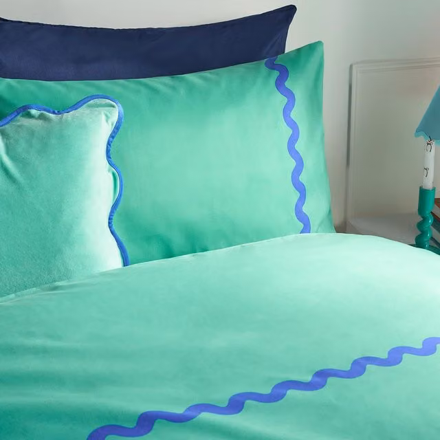 OHS Wave Edge Modern Graphic Duvet Set in Green and Blue