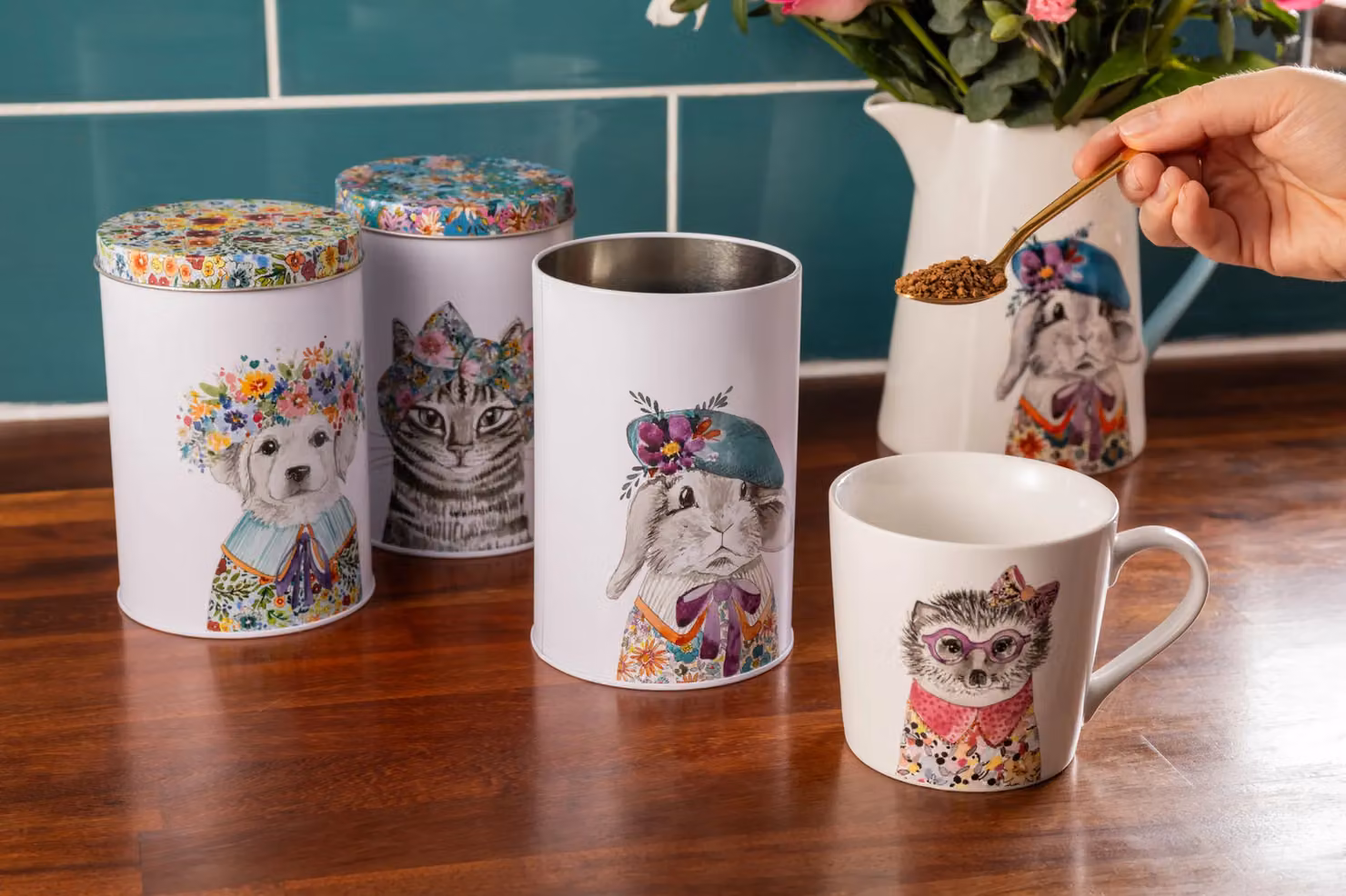 Mikasa Tipperleyhill Set of 3 Multicolour Floral Metal Storage Canisters, W: 10 cm, H: 15 cm – 5