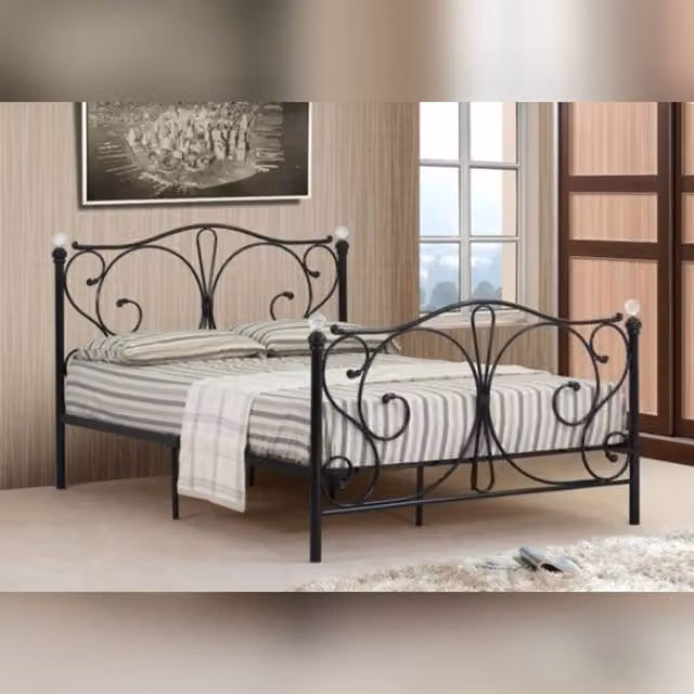 Comfy Living Ltd Metal Crystal Finial Bed Frame in Black, W/D/H: 140 x 200 x 109 cm – 1