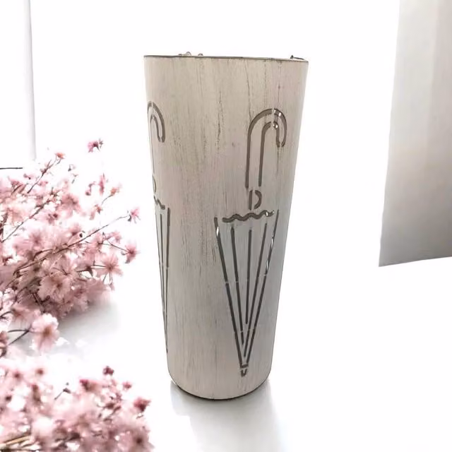 Minster Metal Umbrella Stand in Beige or White, W/D/H: 19 x 19 x 49 cm – 1