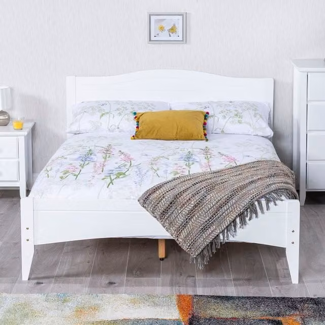 Captains TM Modern Solid Wood Bed Frame in White, W/D/H: 180 x 200 cm